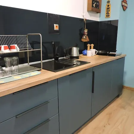 Music, Garden And Free Parking Apartment *